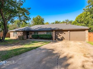 3010 Salinas Dr, Abilene, TX 79605