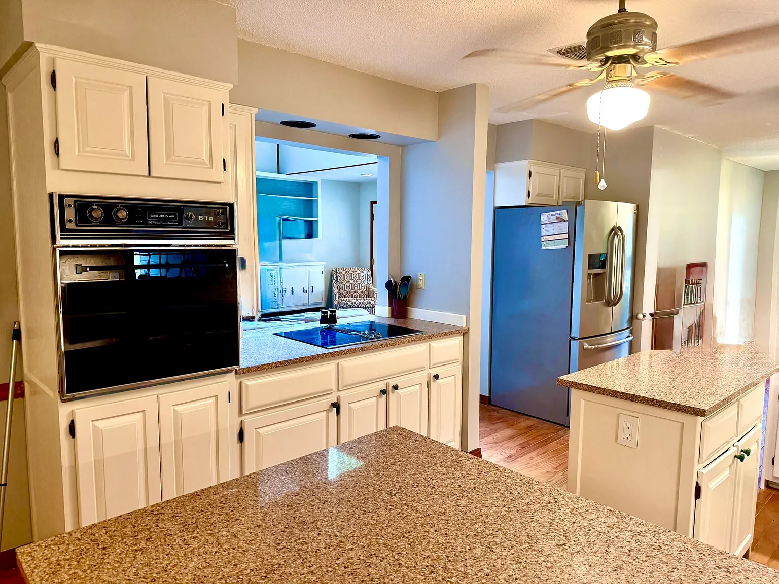 3 bed, 2238 sqft, $2,450 — Photo 4