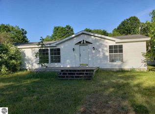 309 Red Swan Trl, Buckley, MI 49620