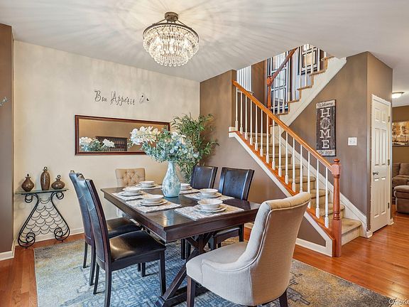 5th image of 3105 Betsy Ross Ridge