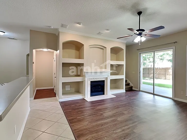 1224 Belhaven Ln — Photo 6