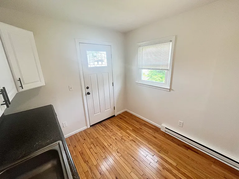 120 Canton St #2 — Photo 3