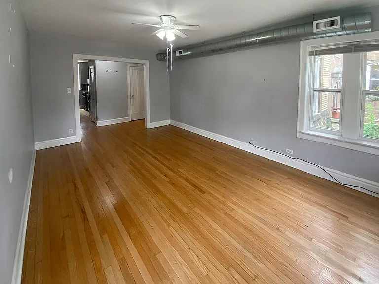 3018 N Karlov Ave #1F — Photo 7