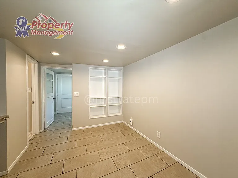 7145 W Petrie St — Photo 13
