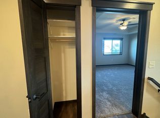 258 Cole Dr #2B, Altoona, WI 54720