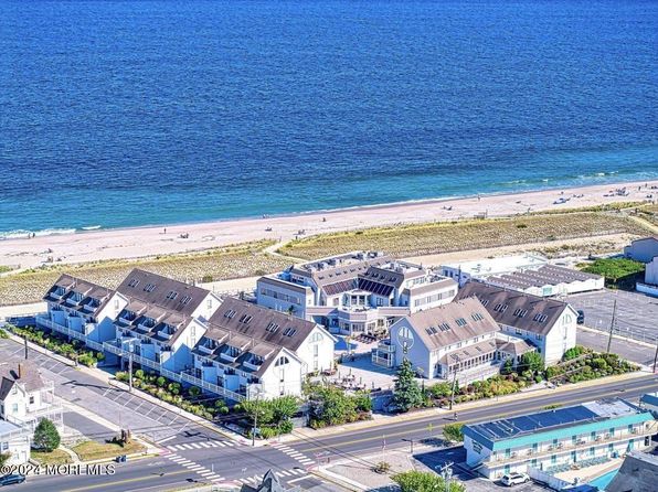900 Ocean Ave APT 29
