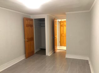 (Undisclosed Address), Pelham, NY 10803