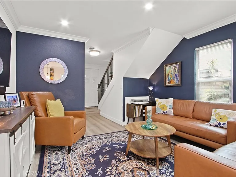 8230 Santa Inez Dr — Photo 4