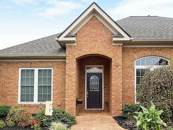 2nd image of 417 Deer Run Cir