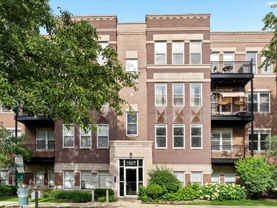 1245 N Orleans St APT 902, Chicago, IL, 60610