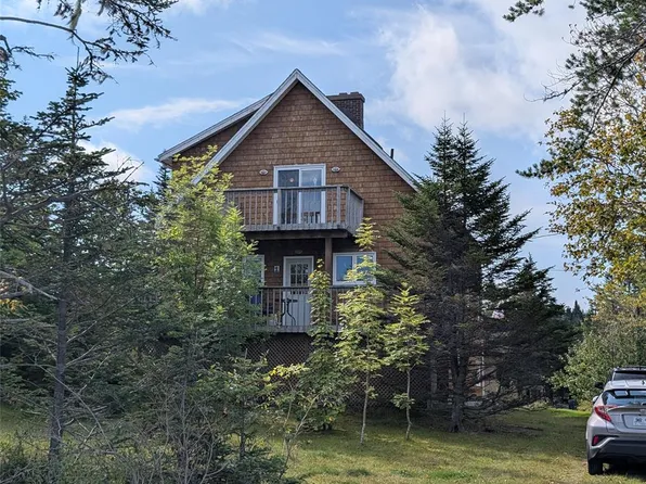 1 Vineland Road, Salmonier, NL A0B2M0