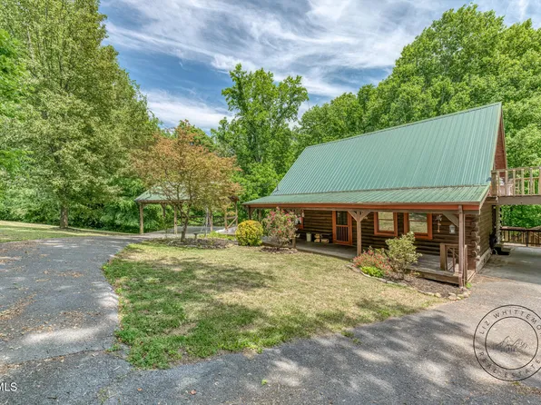 130 Redwood Dr, Elizabethton, TN 37643