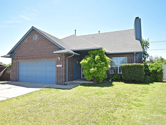 2nd image of 13225 Cloverleaf Ln