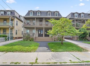 678 Atlantic St APT 3, Stamford, CT 06902