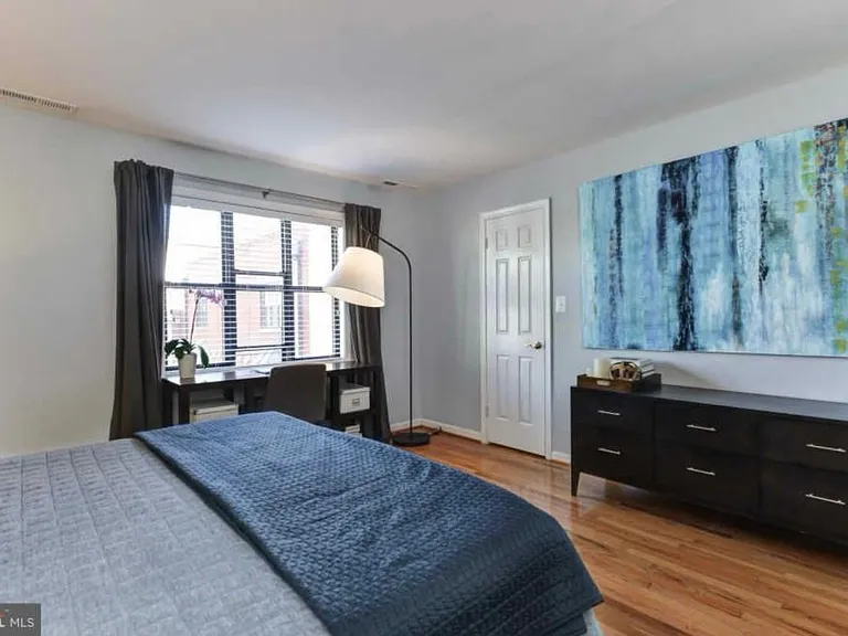 1203 N St NW — Photo 18