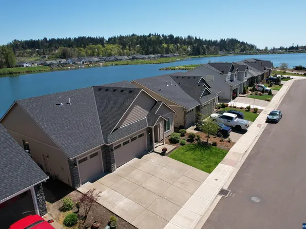 5220 Bates St SE, Turner, OR 97392