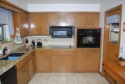 3rd image of 1108 SW 67th Pl