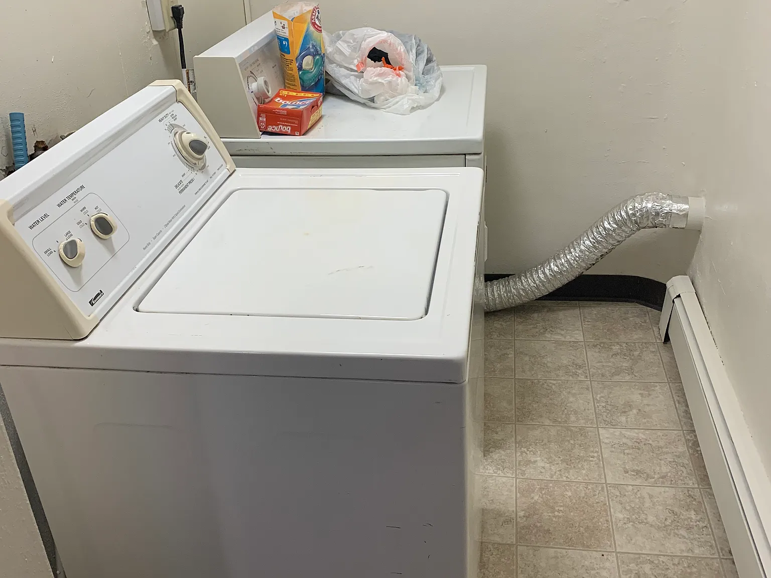 2 bed, 1100 sqft, $1,000 — Photo 4