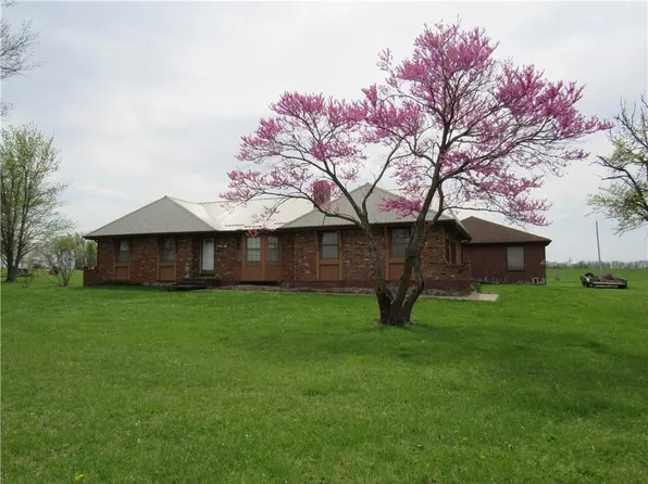 29512 Old Highway 7, Garden City, MO 64747