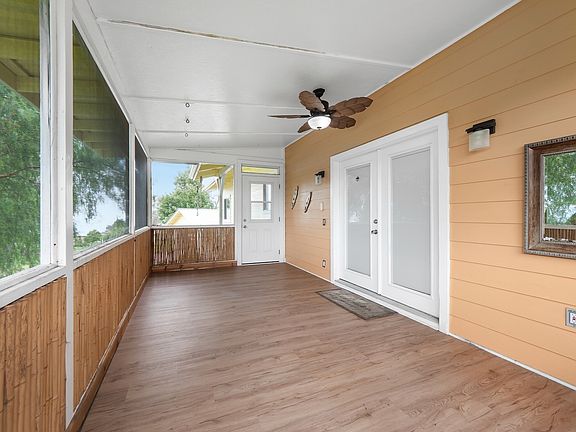 4th image of 92-1755 Princess Kaiulani Blvd