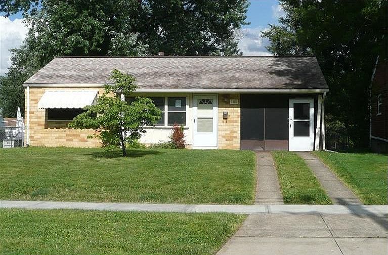 1st image of 8382 Wexford Ave
