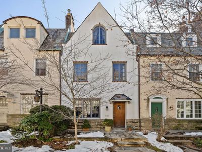 2136 Saint James St, Philadelphia, PA, 19103