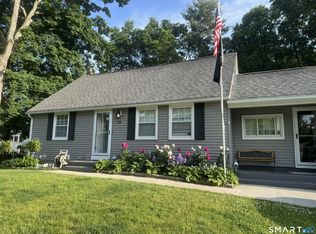 38 Vernon Road, Enfield, CT 06082