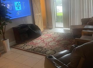 215 Riverbend Dr #215, Mobile, AL 36605