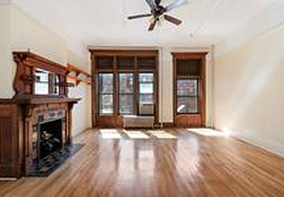 3rd image of 207 W 122nd St #2