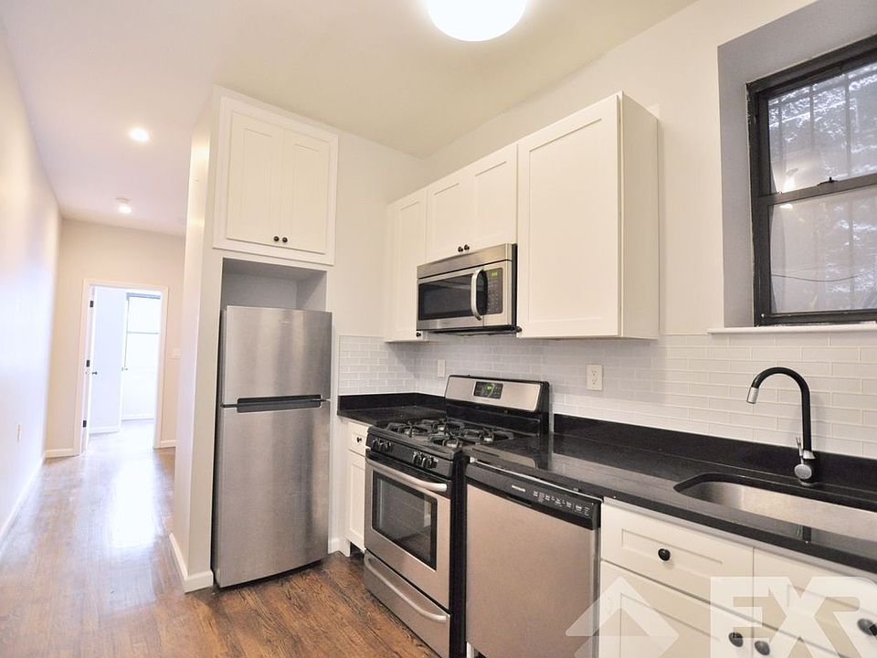 1st image of 41 Underhill Ave