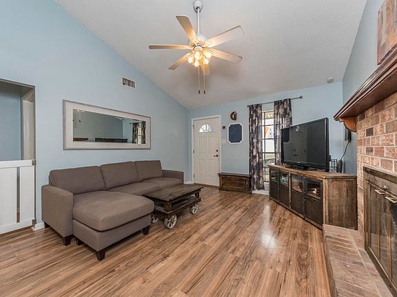 4th image of 118 Gena Marie Dr