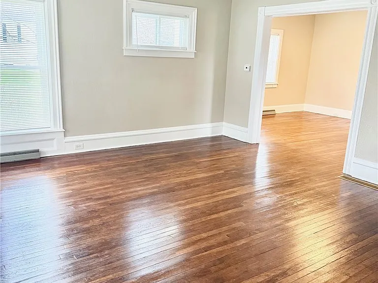 148 Maple St — Photo 13