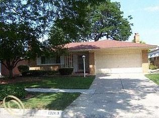 13263 Carol Ave, Warren, MI 48088