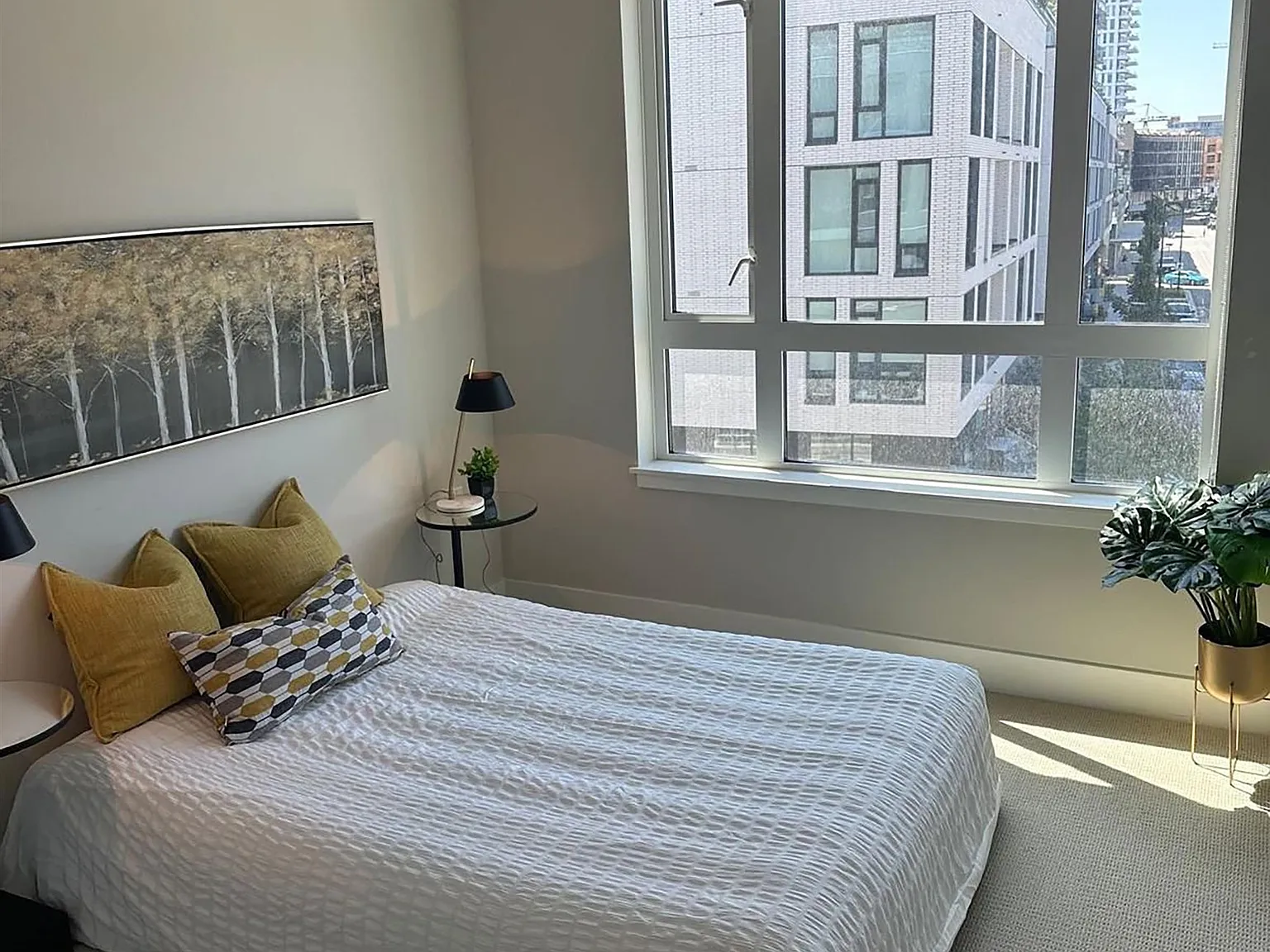 1 bed, 130 sqft, $1,500 — Photo 2