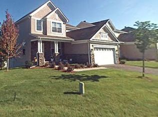 201 Pine Hollow Dr, Circle Pines, MN 55014