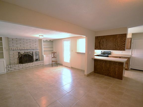 5th image of 7132 Majorca Ct