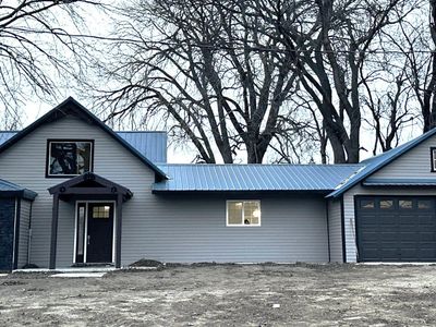 2821 440th St, Sioux Center, IA, 51250