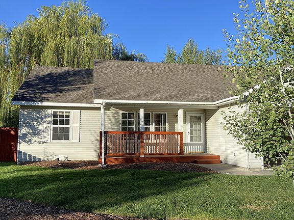 2nd image of 3221 Mountain Ash Dr