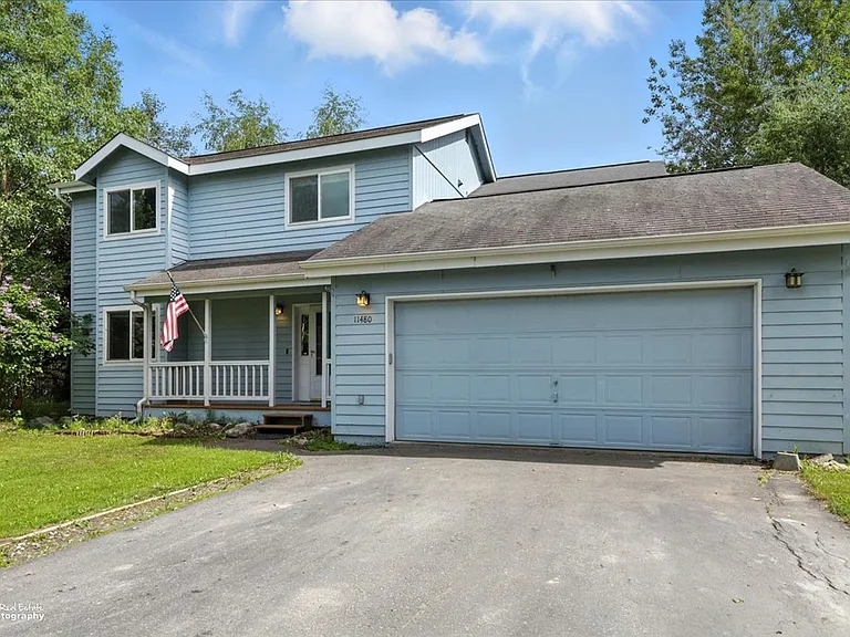 11480 E Crimsonview Dr — Photo 2