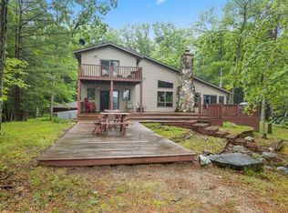 9225 Strawberry Lake Dr, Evart, MI 49631