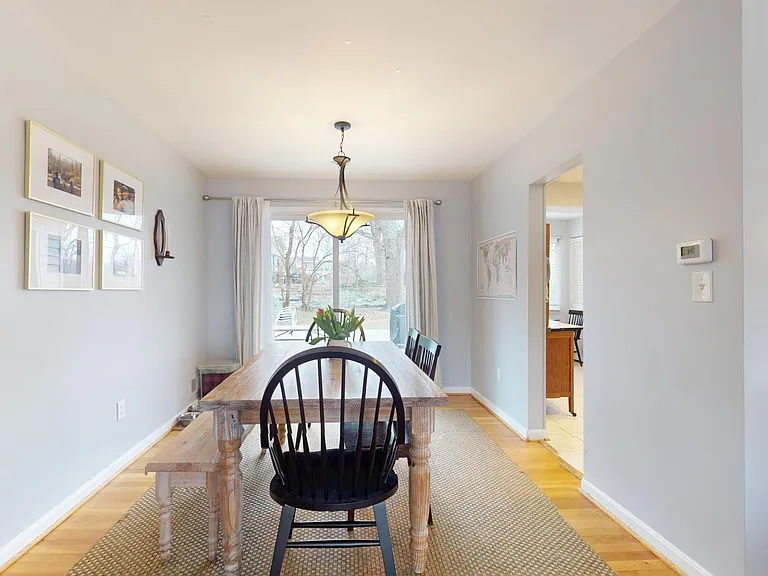 3502 Stark St — Photo 4
