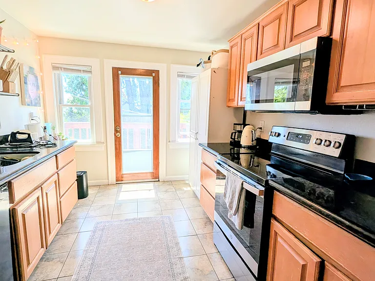 2307 E Aloha St #2 — Photo 8