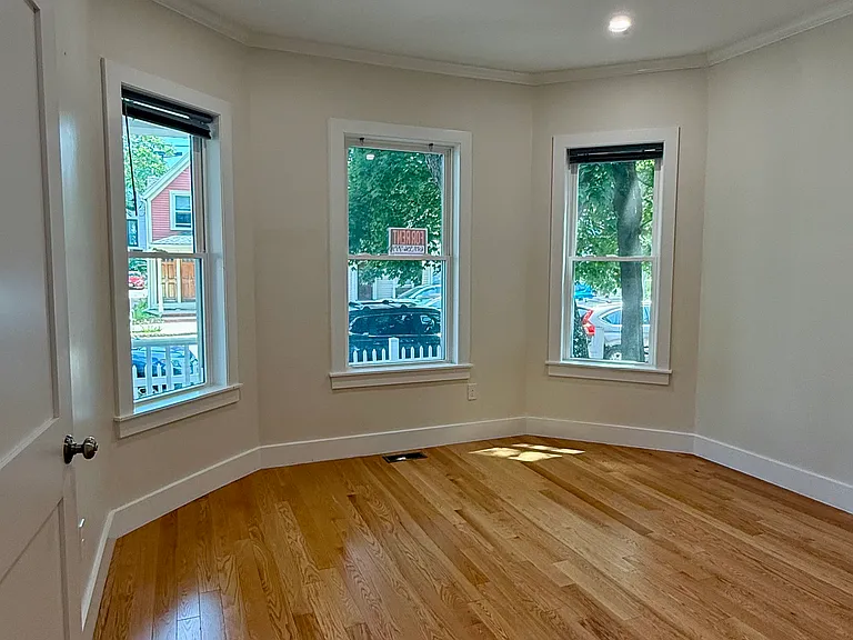 17 Cameron Ave #17 — Photo 8