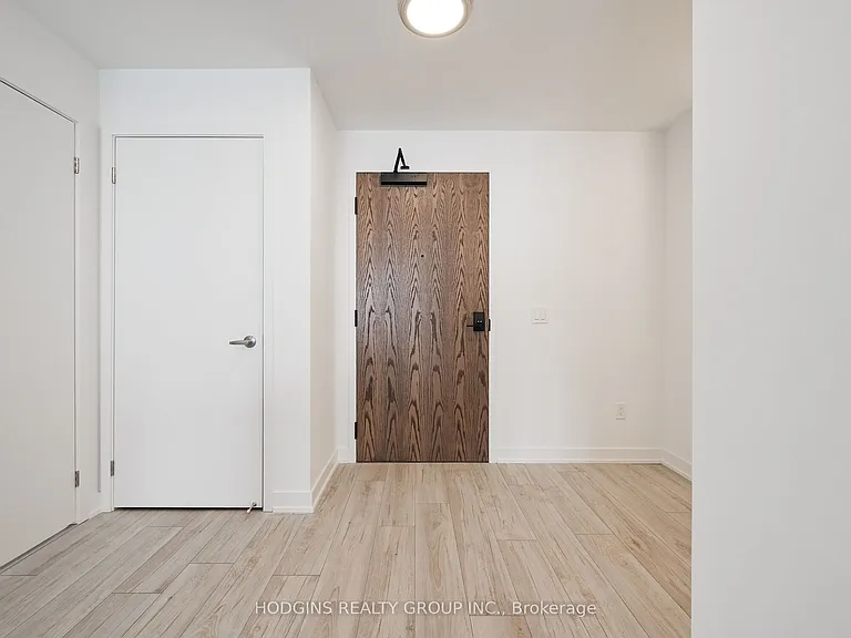 1035 Southdown Rd #1205 — Photo 3