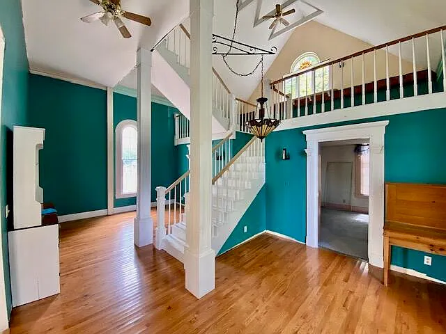 2 bed, 1284 sqft, $2,302 — Photo 4