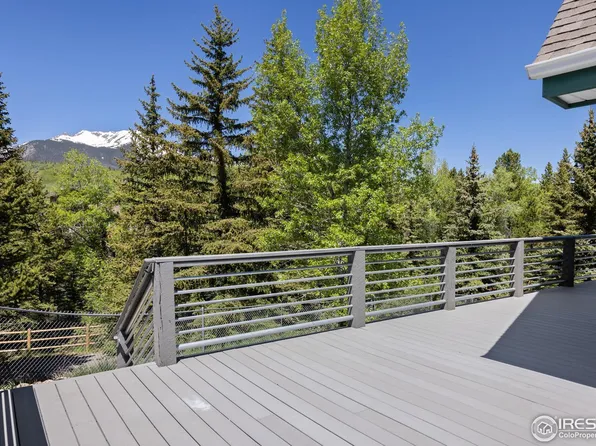 851 Mesa Dr, Silverthorne, CO 80498