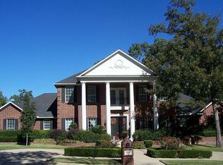 2111 Holly Leaf Dr, Tyler, TX 75703