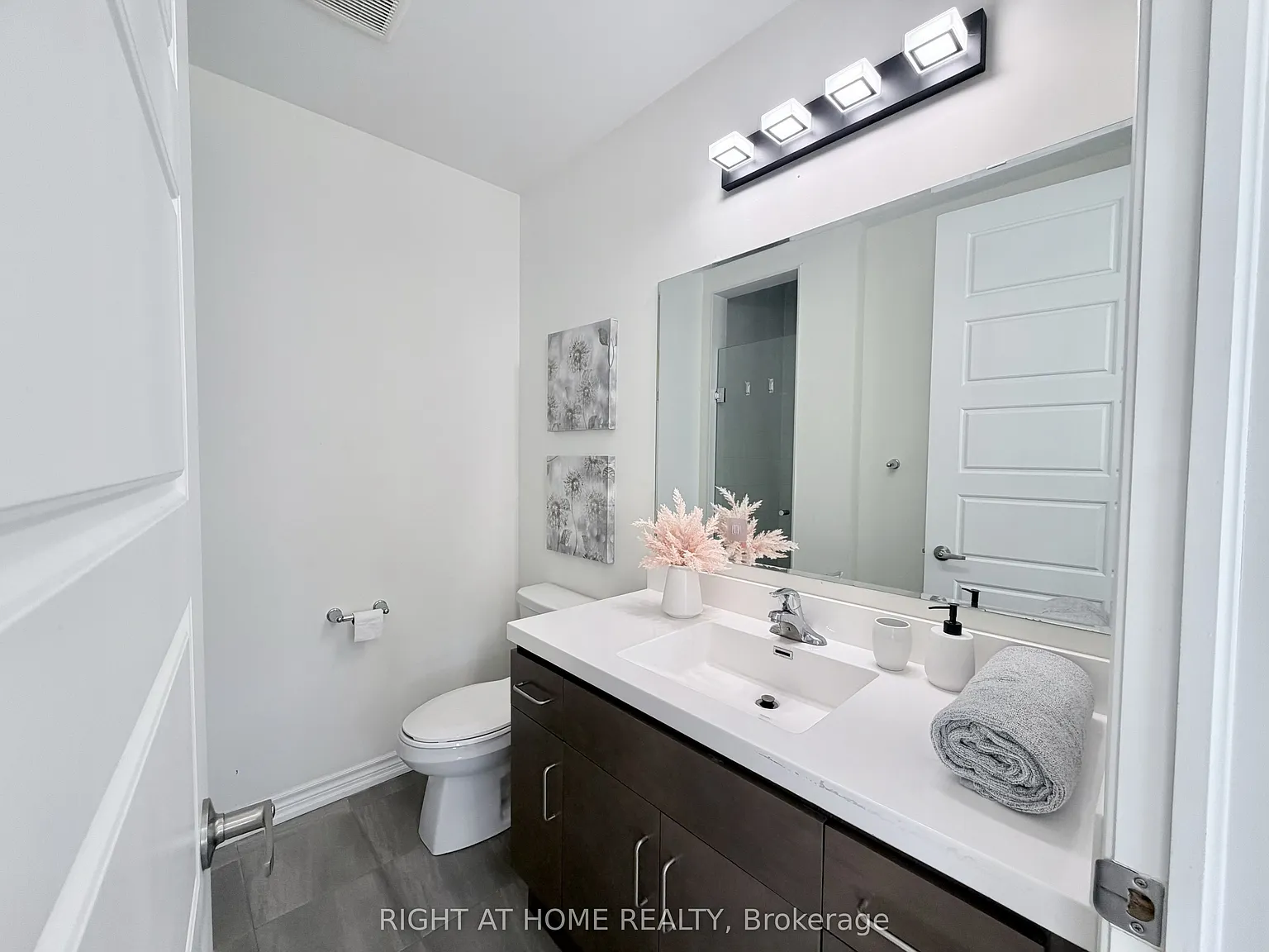 1 bed, $1,299 — Photo 3