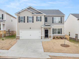 346 Murray Ln, Hoschton, GA