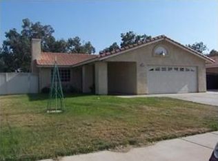 15495 Huff Ct, Fontana, CA 92335